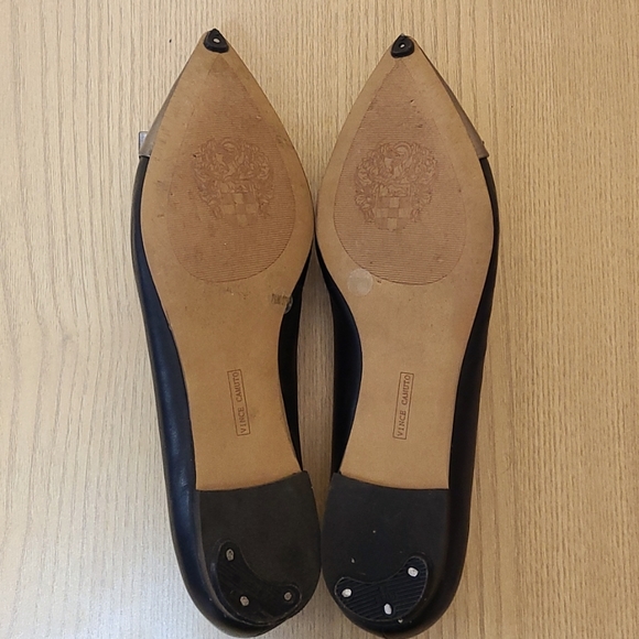 Vince Camuto Pointed Toe Flat with Bow - Picture 4 of 4